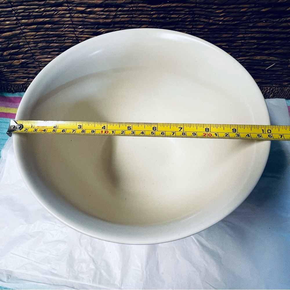 Pfaltzgraff Jamberry Large 6 Quart Mixing Bowl - Discontinued - Picture 6 of 7
